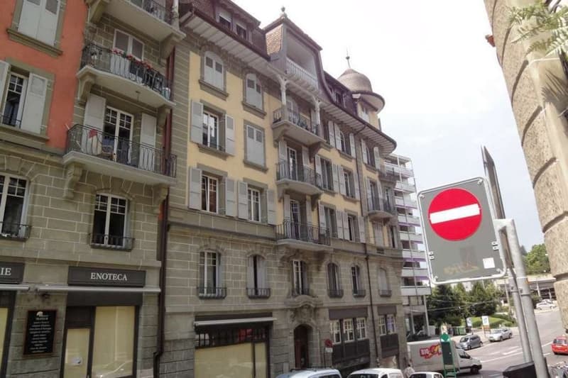 Bel appartement de 3 pièces rénové au plein centre-ville (7)