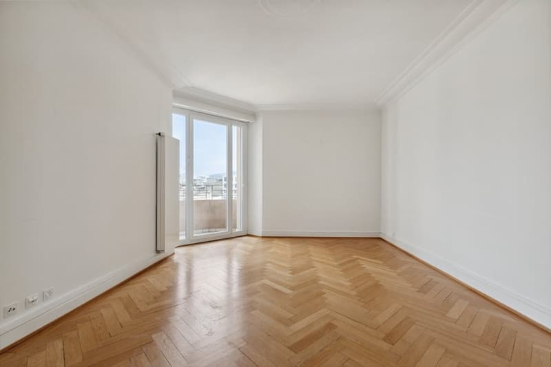 Magnifico appartamento di 7 locali con vista sul lago e la fontana (8)