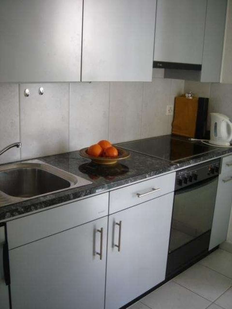 Living in an attractive location (3)