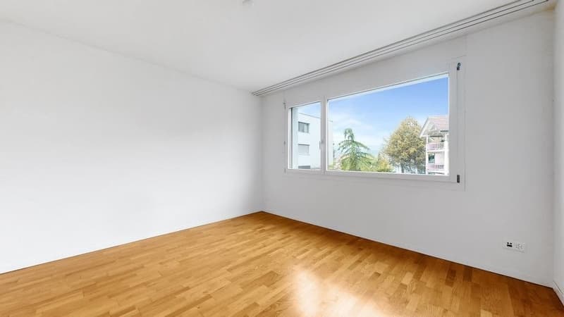 Ampio appartamento con grande balcone! (6)