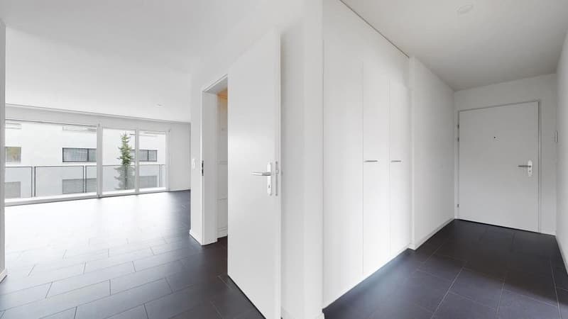 Ampio appartamento con grande balcone! (4)