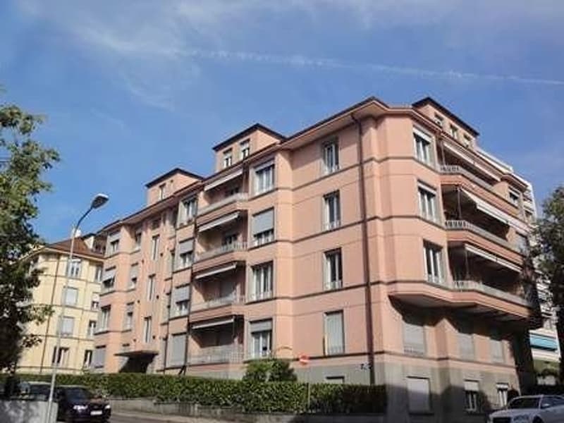 Studio on Av. de Cour! (1)