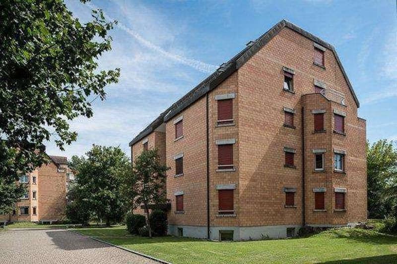 Craft room for rent in Opfikon! (1)