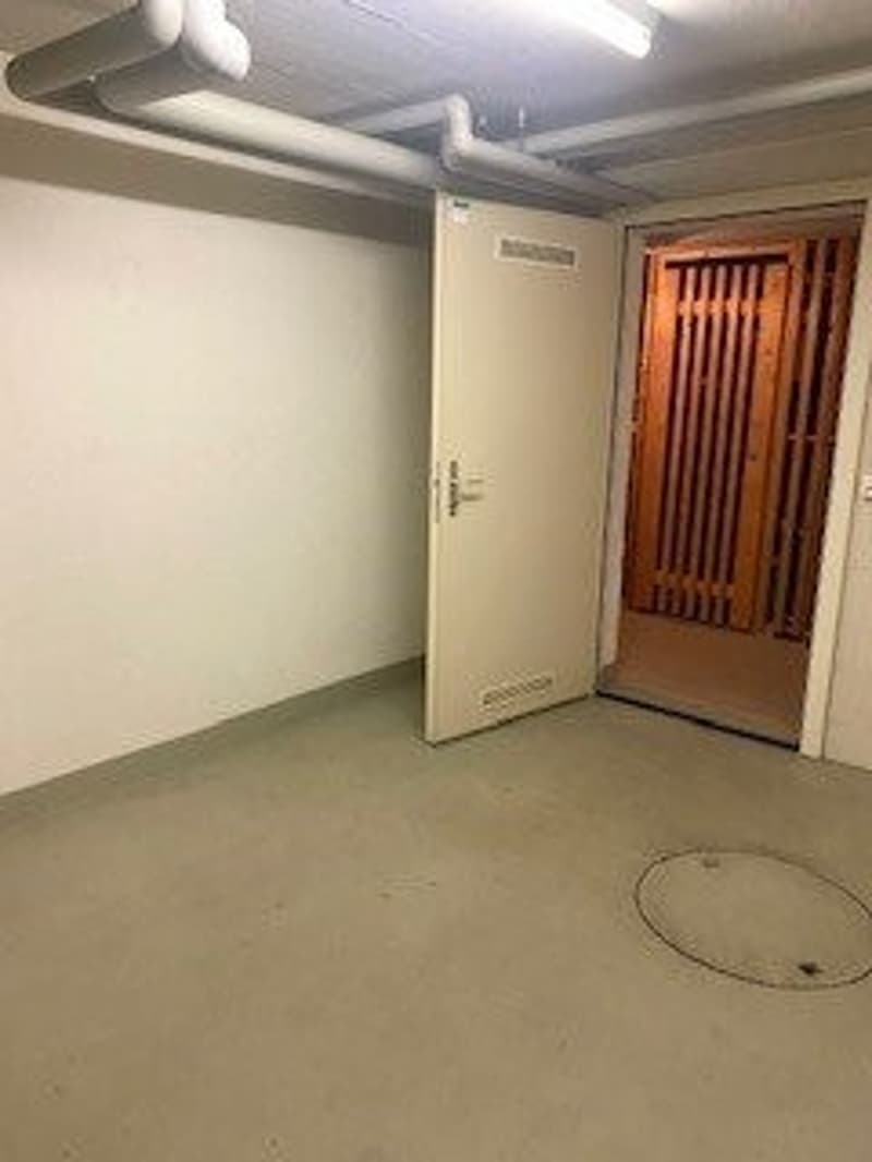 Craft room for rent (4)