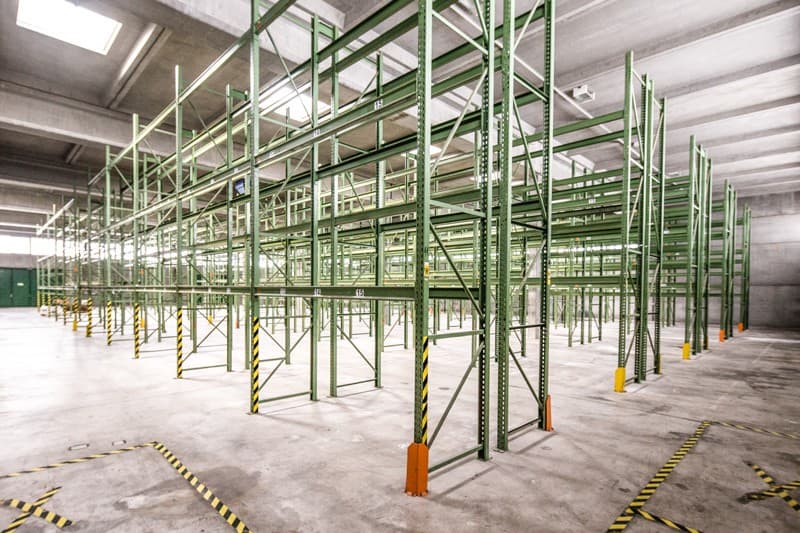 Occasion unique : Bâtiment commercial entier à louer avec flexibilité maximale (4)