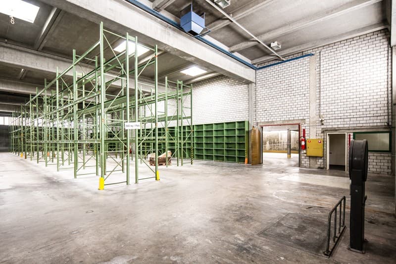 Occasion unique : Bâtiment commercial entier à louer avec flexibilité maximale (2)