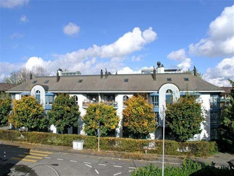 Einstellplatz in Sammelgarage zu vermieten (1)