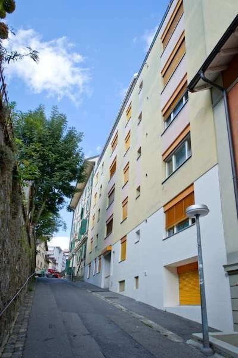 Proche du centre ville, quartier Valentin, bel appartement de 2 pièces (5)
