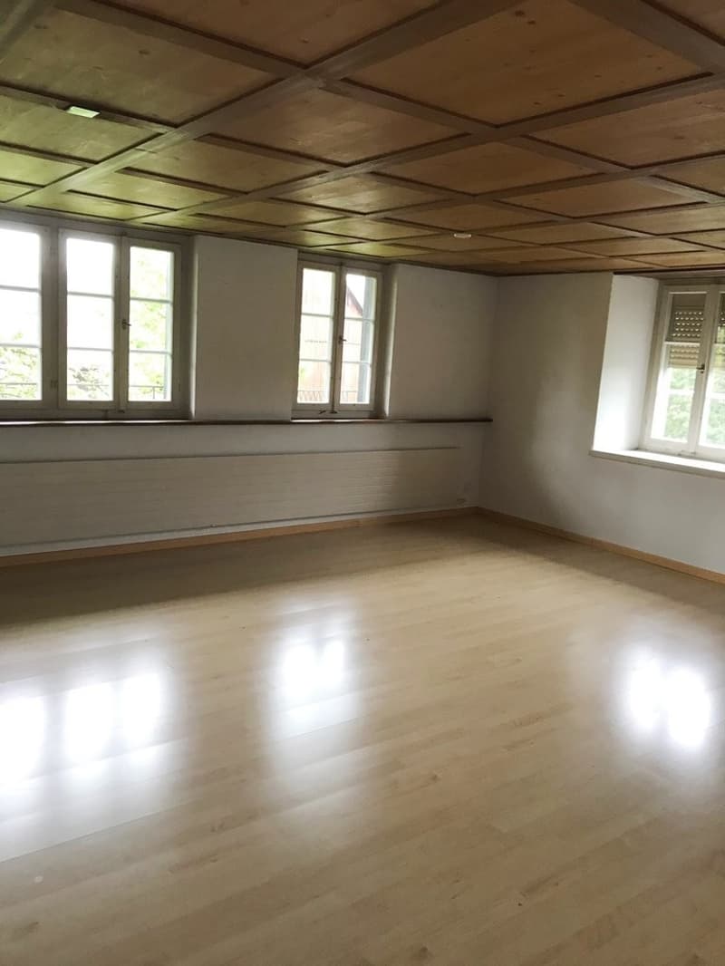 4140_LD_Foto_Liegenschaft_Wohnzimmer_3.jpg