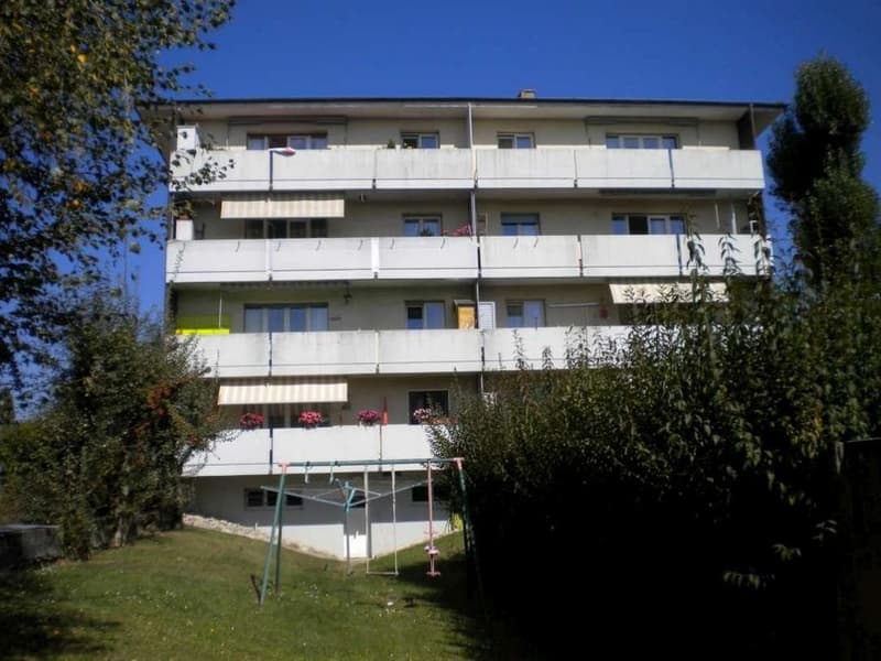 Place de parc à louer (1)
