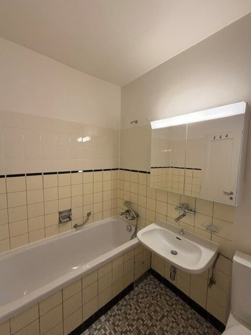 image_7.jpg