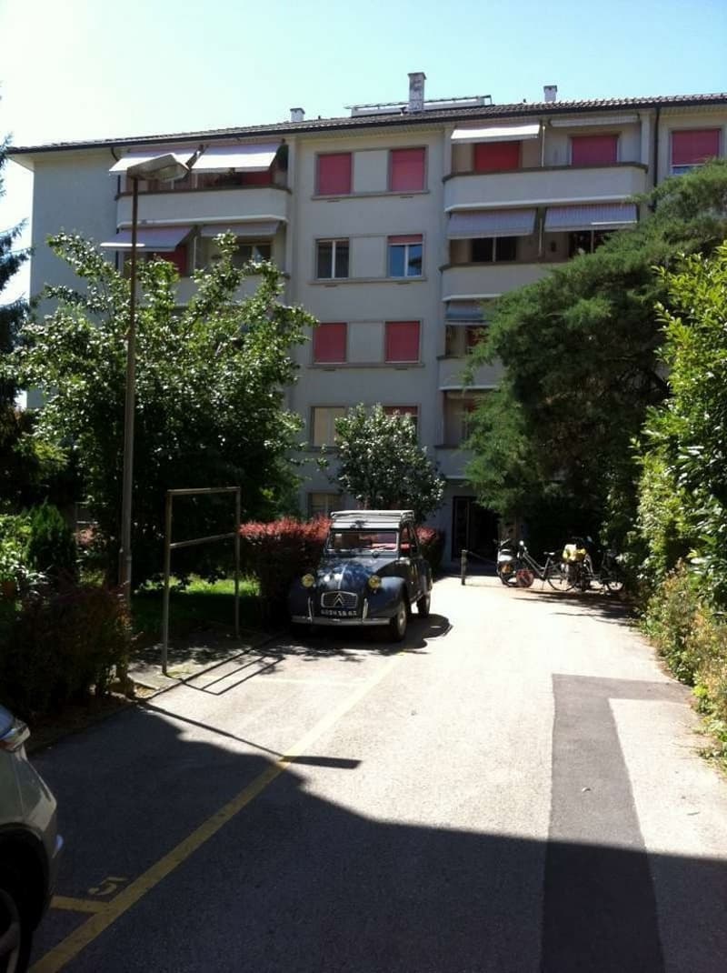 Proche de toutes les commodités - Quartier tranquille (1)