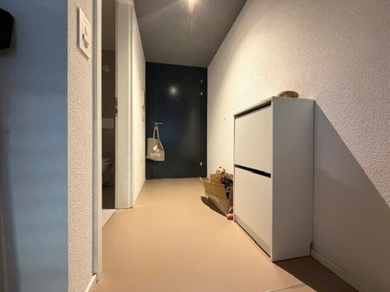 Hall.jpg