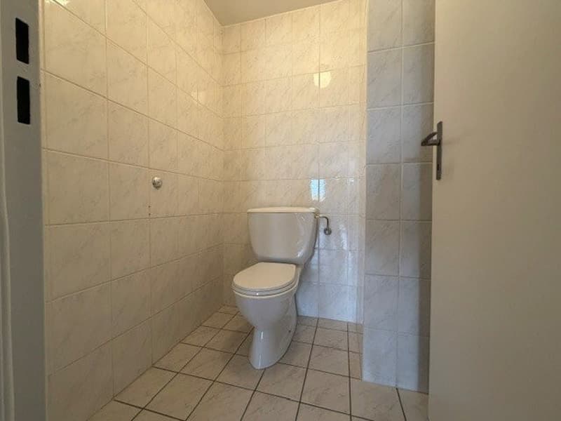 WC.jpg