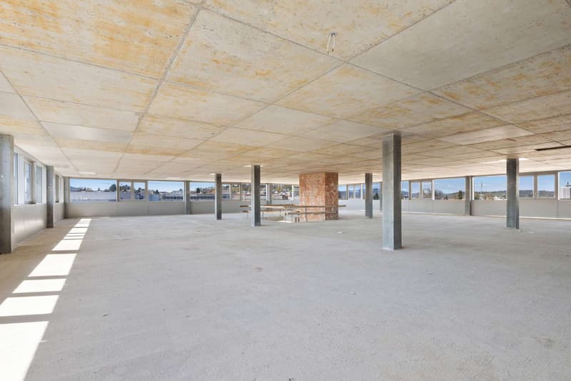 Attractive commercial spaces in the modern Südpark Niederglatt (4)
