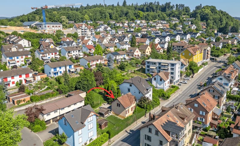 Einfamilienhaus an familienfreundlicher Lage (1)