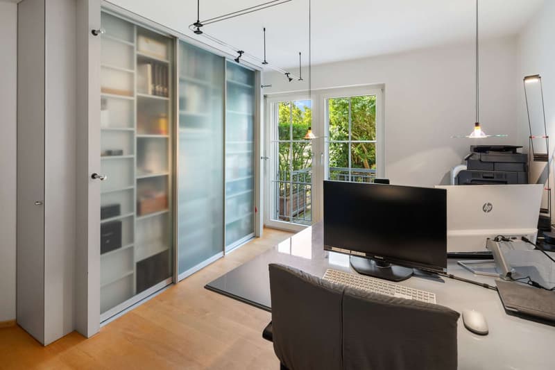 Büro / Schlafzimmer