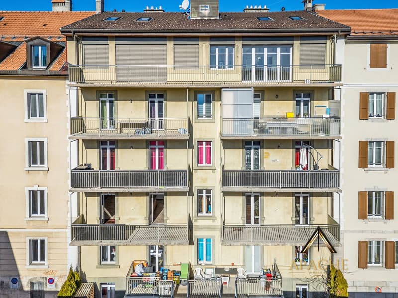 2 + 3.5 pièces ou 5.5 pièces avec grand balcon ? A vous de choisir ! (20)