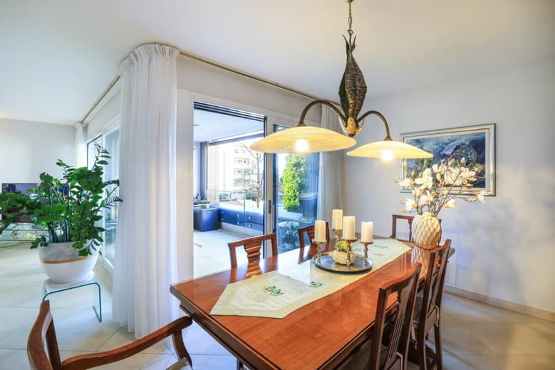 Zentrale 3.5 Zi.-Ferienwohnung (6)
