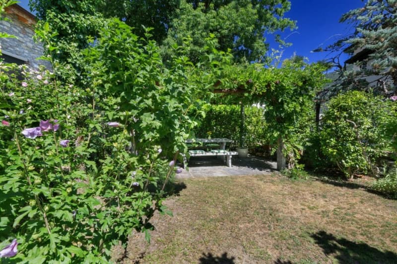 House Secret Garden (9)
