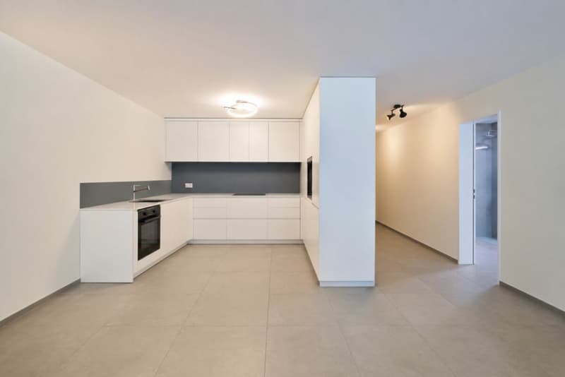 Stilvolle 3.5-Zimmer-Gartenwohnung in zentraler Lage und naturnaher Umgebung (2)