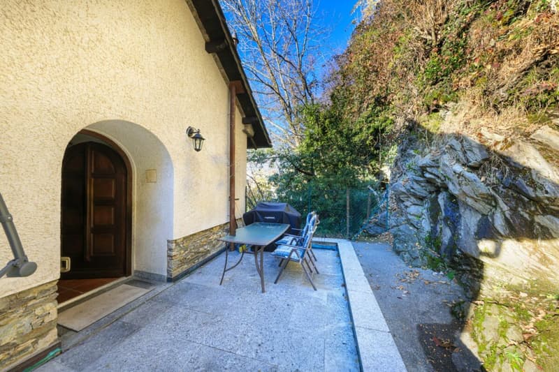 Tessiner Zweifamilienhaus im Herzen des Tessins (1)