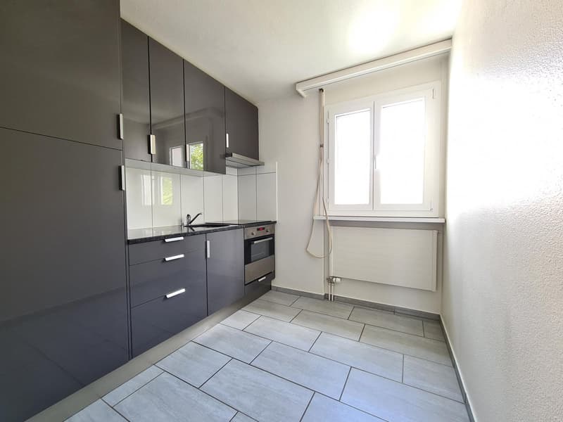 Helle & offene 3.5 Zimmerwohnung in Schmitten (3)