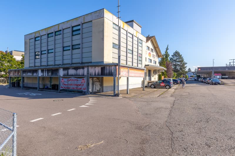 Gewerbe- oder Lagerfläche, ca. 200 m2 (4)
