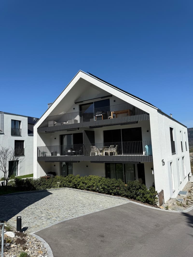 Exklusive 2.5-Zimmer Wohnung in Münchwilen (2)