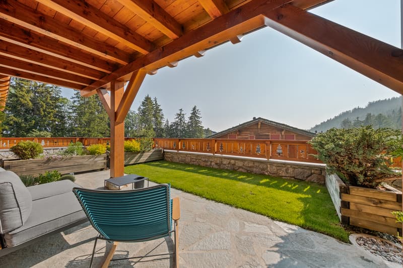 Eleganza alpina al pianterreno - Giardino e terrazza privati (7)