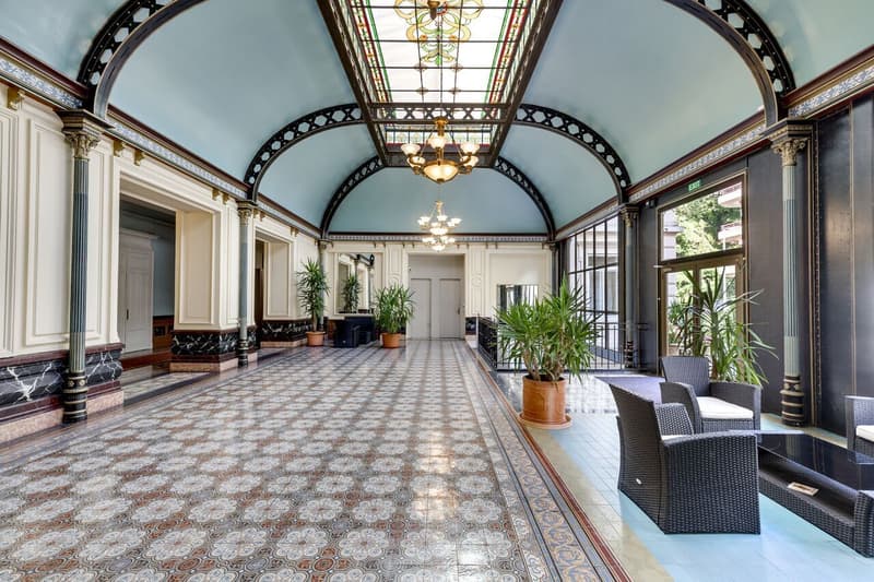Appartamento in stile Belle-Epoque in un edificio (9)
