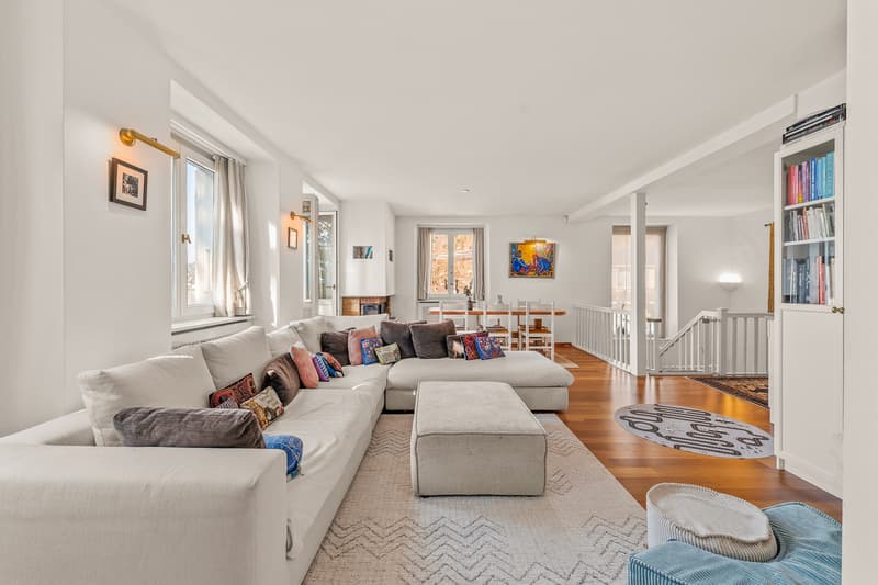 Superbe propriété située dans un quartier résidentiel calme (2)