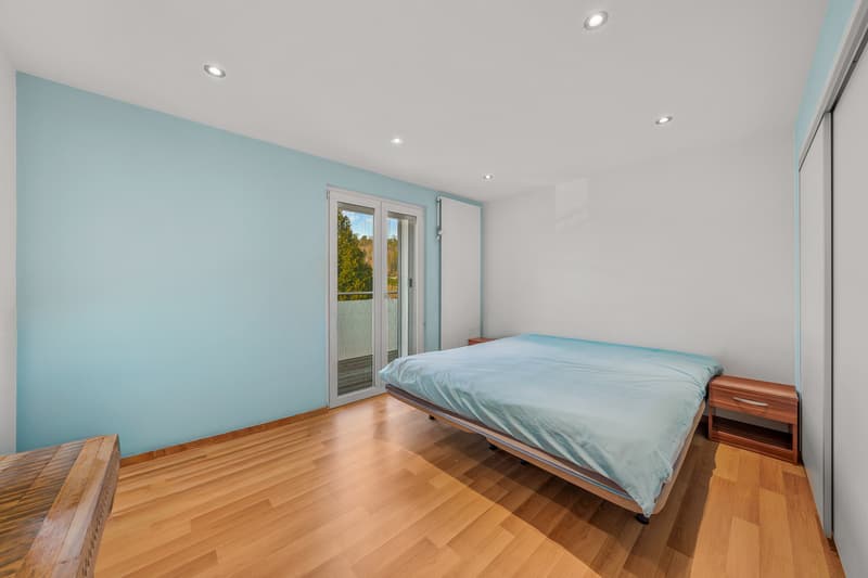 Beautiful individual house in a quiet and residential area (11)