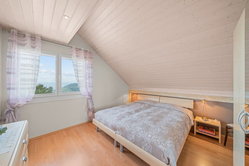 Architekten-Villa - eine Oase der Ruhe mit Blick auf den Genfersee (12)
