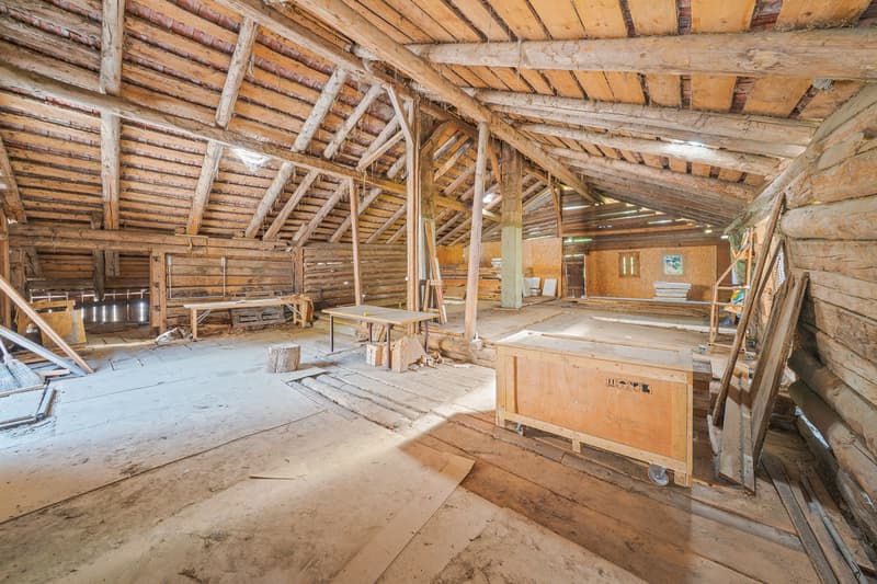 Autentico chalet vallesano da reinventare (12)