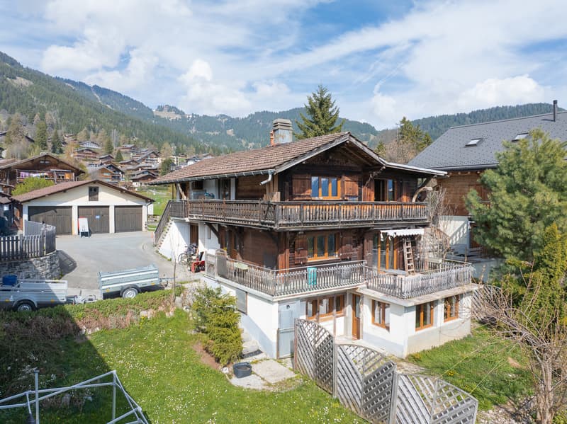 Chalet di rendita - 3 alloggi indipendenti da ristrutturare in parte Vista panoramica & forte potenziale locativo (1)