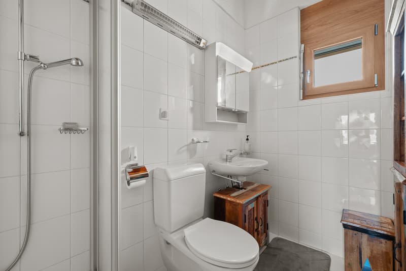 Rare ! Proche du golf - chalet traditionnel Disponible de suite (9)