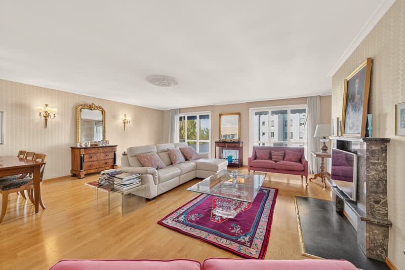 Magnifique appartement de 5 pcs à Lausanne, quartier privilégié (1)