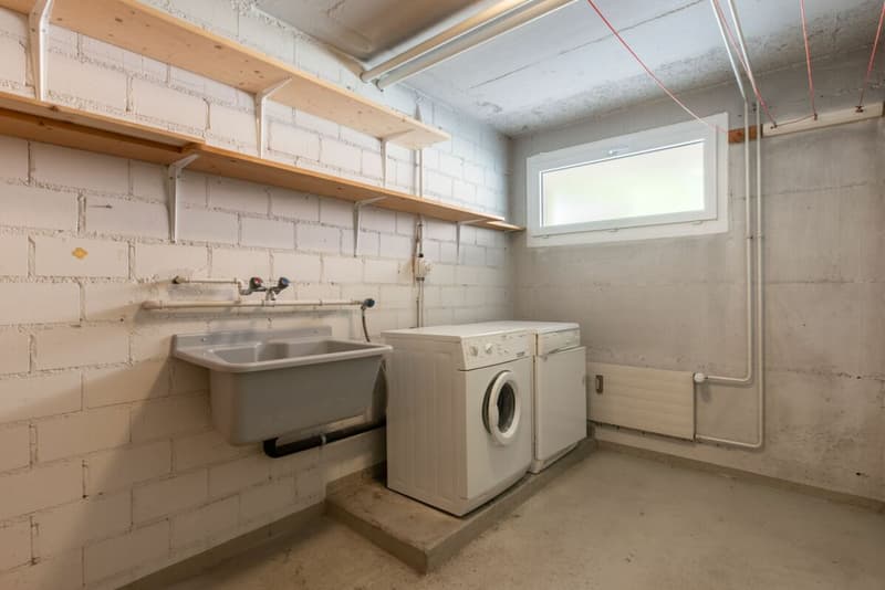 Attractive 3.5-room apartment in Ennenda (11)