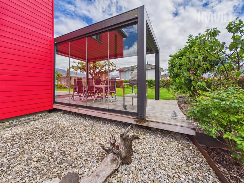 Architect-designed single-family home (7)
