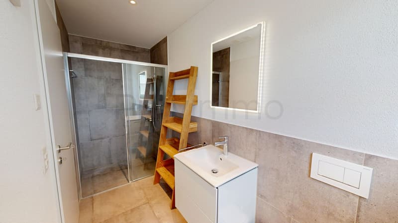 Luxury, location, and lifestyle perfectly combined (22)