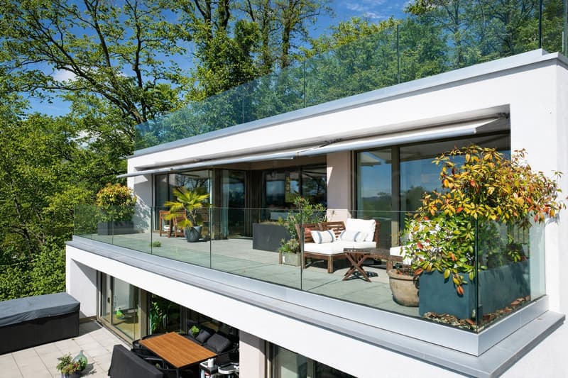 Luxury, location, and lifestyle perfectly combined (1)