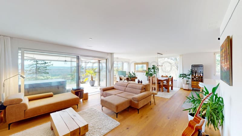 Luxury, location, and lifestyle perfectly combined (10)