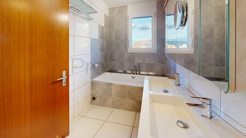 4.5-Room Apartment in Muhen AG (13)