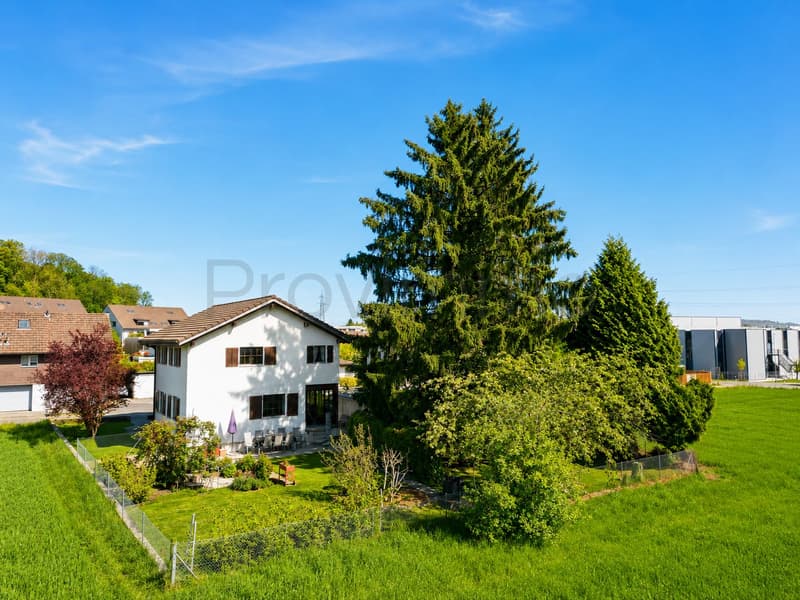 Peace, space, privacy – charming single-family home in the countryside (1)