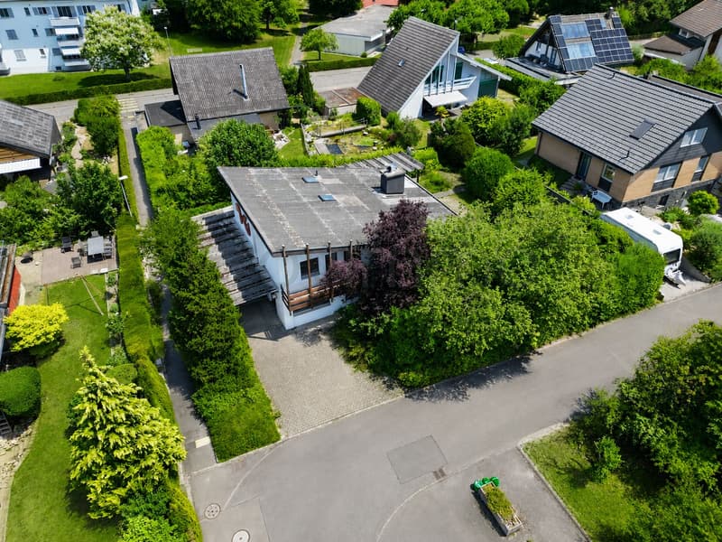Valuable location, versatile possibilities (5)
