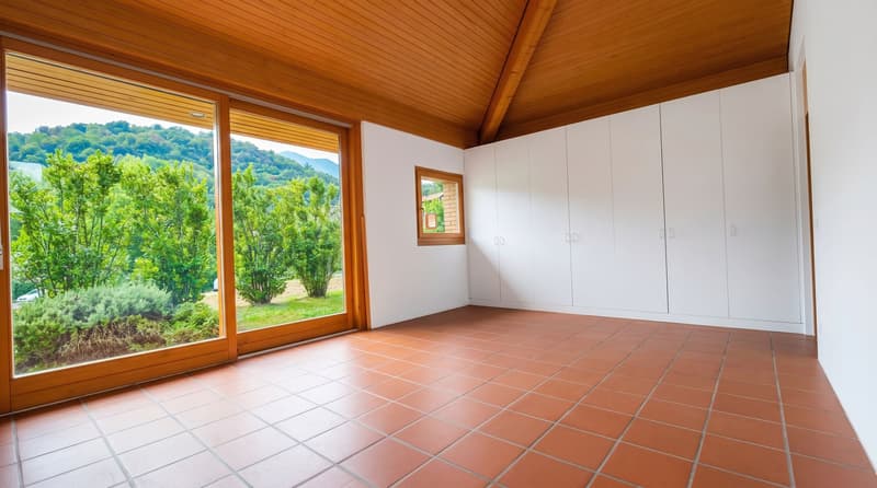 Origlio - Villa mit grossem Grundstück und Privatsphäre (19)