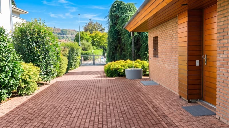 Origlio - Villa mit grossem Grundstück und Privatsphäre (10)