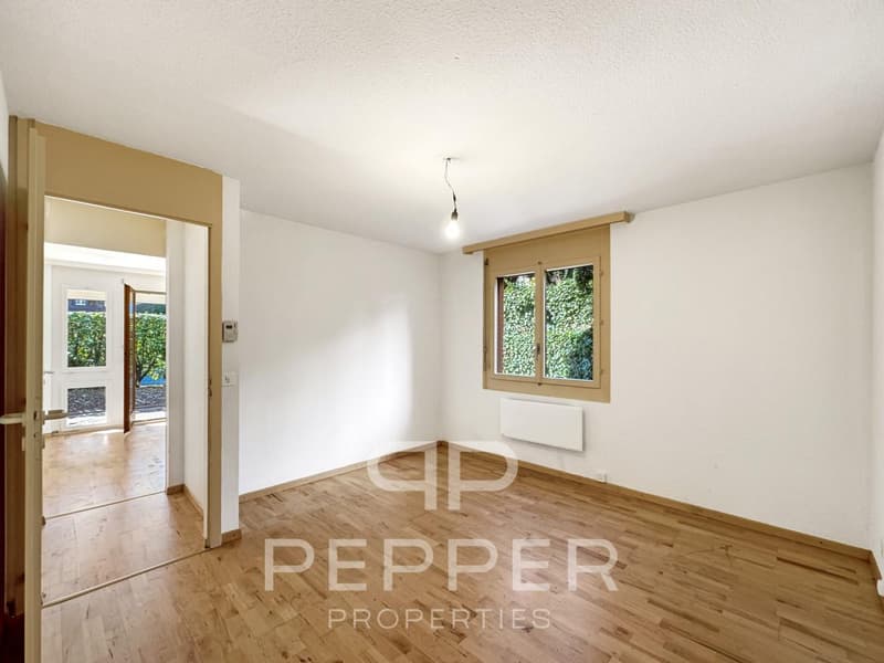 Vaste appartement en rez-de-jardin au coeur de Chailly (10)