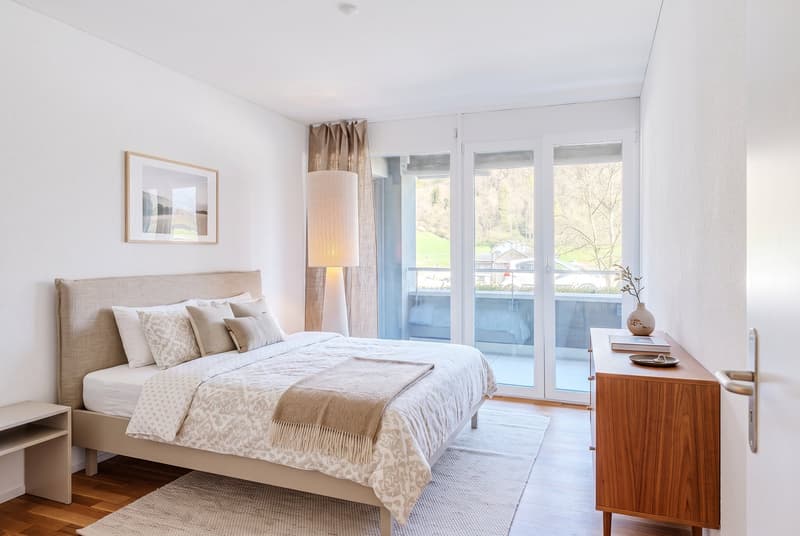 Ruhig und schön gelegene 4.5-Zimmer-Wohnung mit Weitsicht (5)
